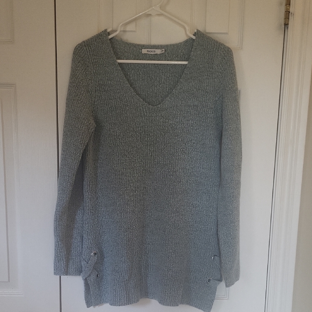 Ricki's Blue/Green V-Neck Sweater Classic Knit